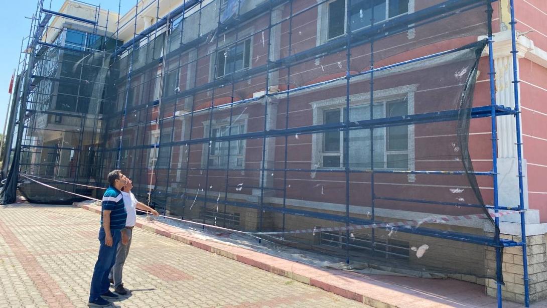 İlçe Millî Eğitim Müdürümüz Sn. İdris Kömürcü'den Menteşe Şehit Mehmet Çetin Anadolu İmam Hatip Lisesi'ne Ziyaret.